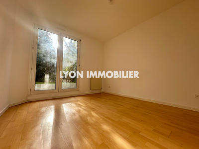 Appartement - 87 m² - 4 pièces