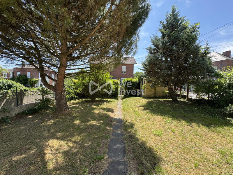 Maison - 96 m² - 6 pièces