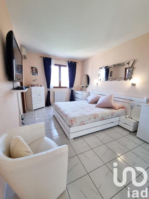 Maison - 321 m² - 9 pièces