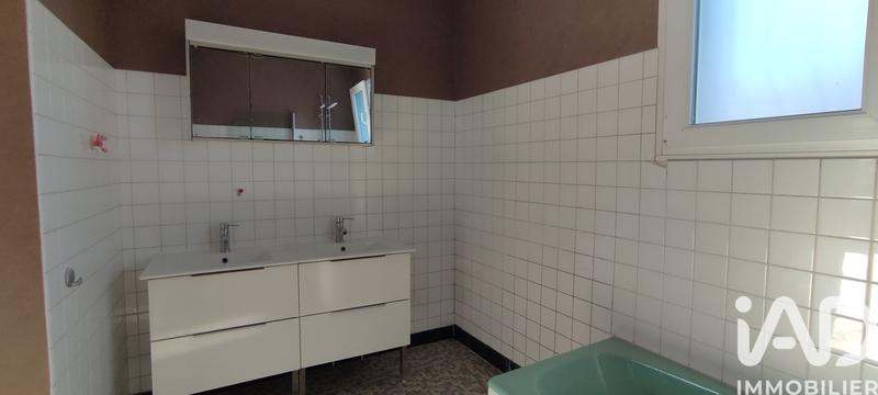 Appartement - 100 m² - 5 pièces