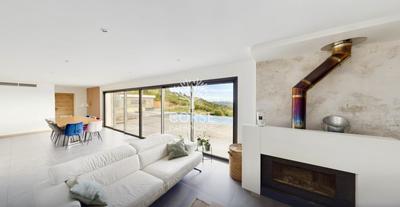 Villa - 325 m² - 10 pièces