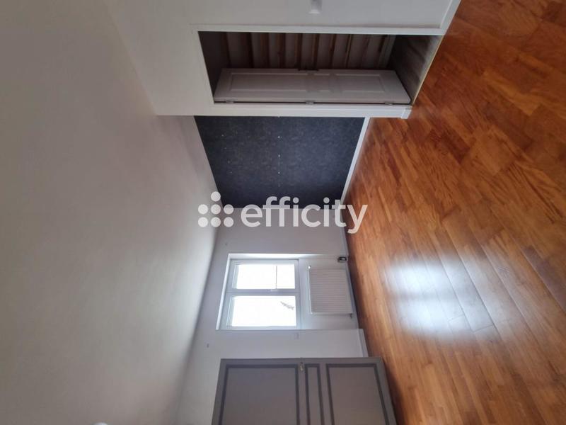 Appartement - 136 m² - 5 pièces