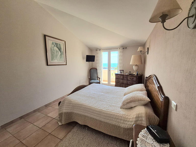 Maison - 145 m² - 5 pièces