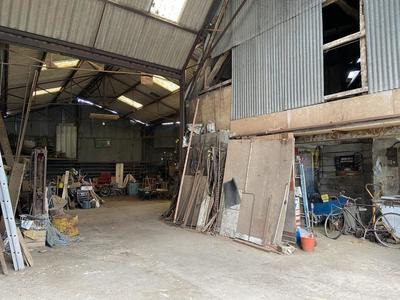 Maison - 167 m² - 7 pièces