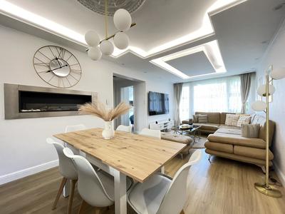 Appartement - 105 m² - 5 pièces