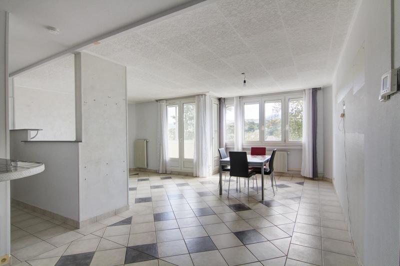 Appartement - 98 m² - 4 pièces