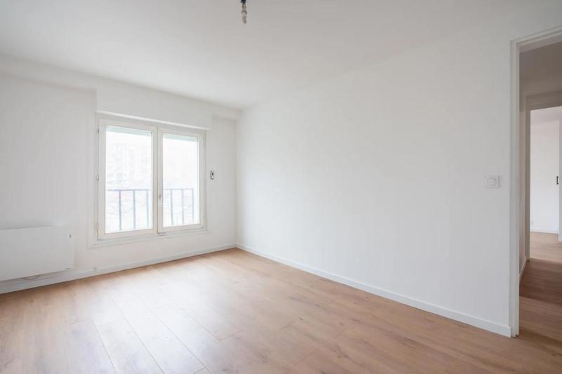 Maison - 170 m² - 8 pièces