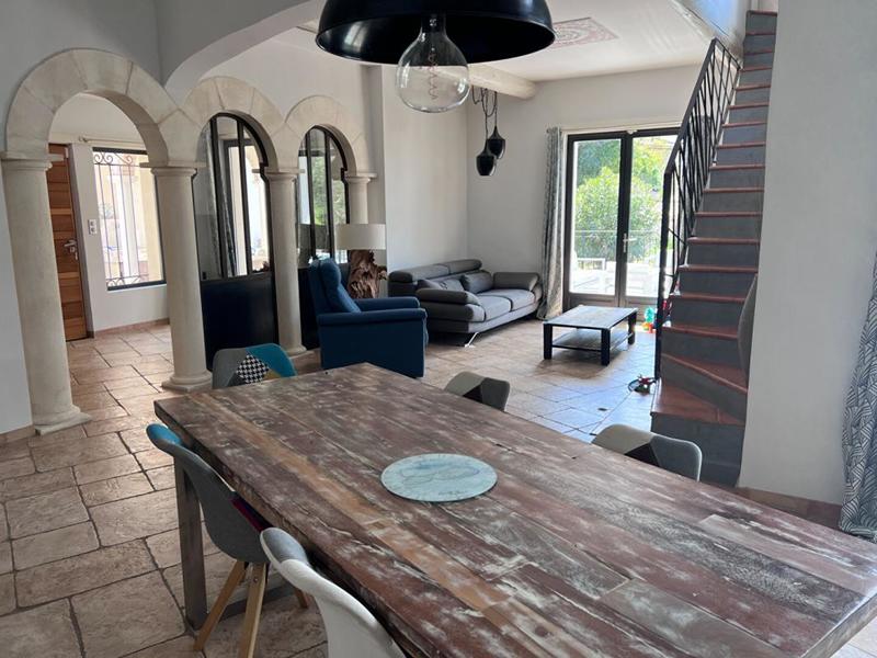 Maison - 134 m² - 5 pièces