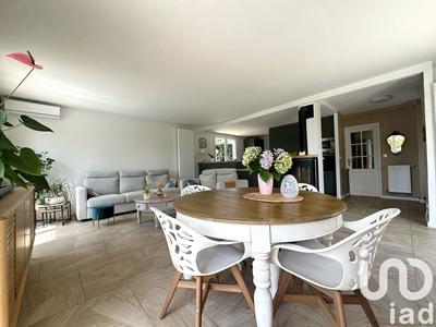 Maison - 127 m² - 7 pièces