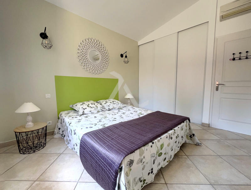 Villa - 135 m² - 6 pièces