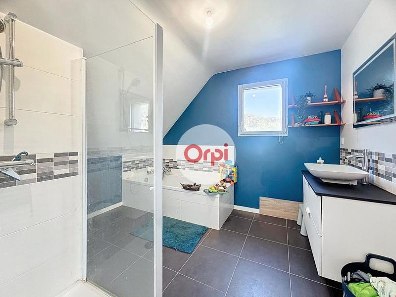 Maison - 109 m² - 5 pièces