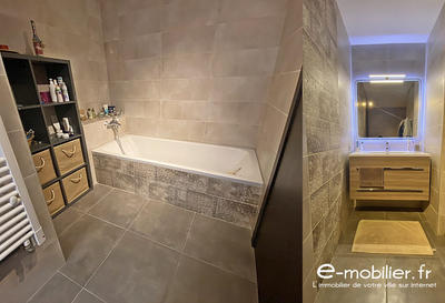 Appartement - 101 m² - 4 pièces