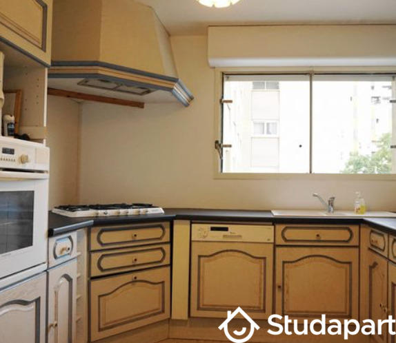 Chambre - 9 m² - 1 pièce