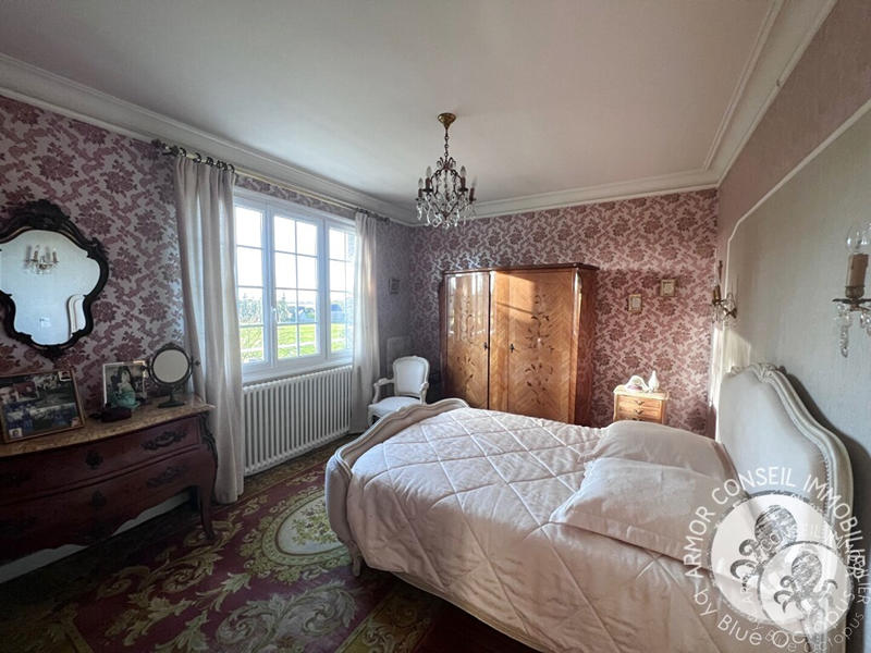 Maison - 183 m² - 6 pièces