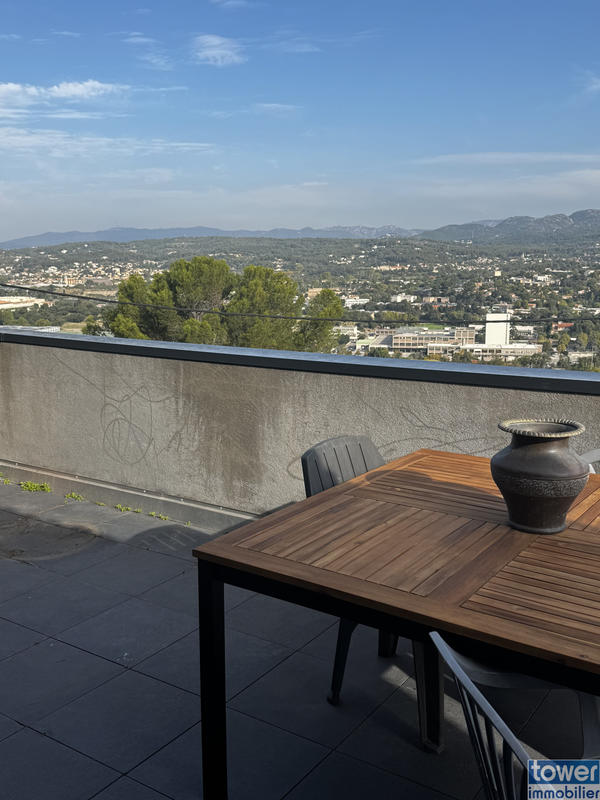 Villa - 147 m² - 5 pièces