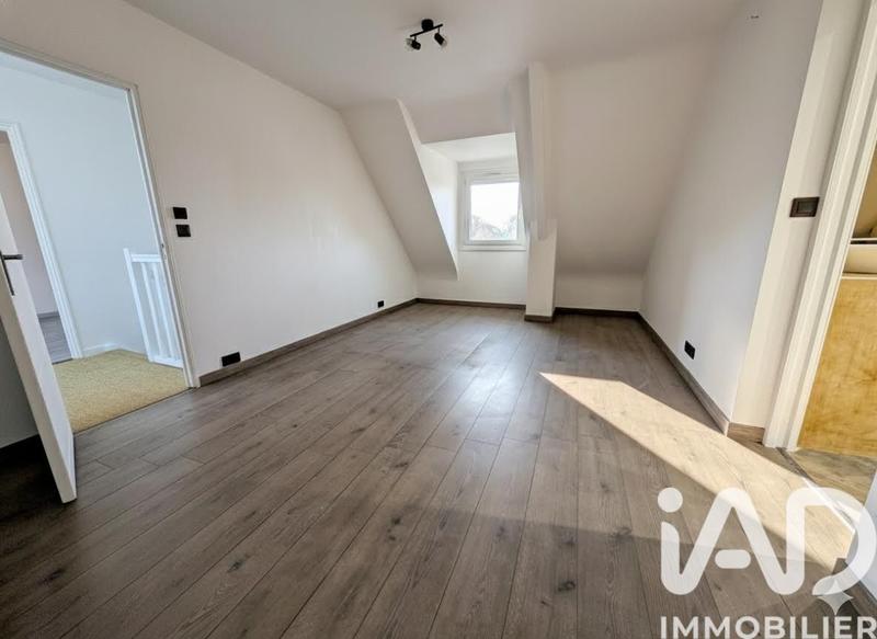 Maison - 102 m² - 4 pièces
