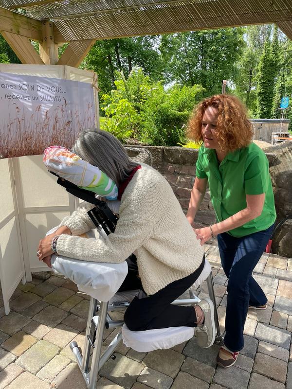 Shiatsu &amp; Amma assis