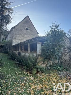 Maison - 210 m² - 10 pièces