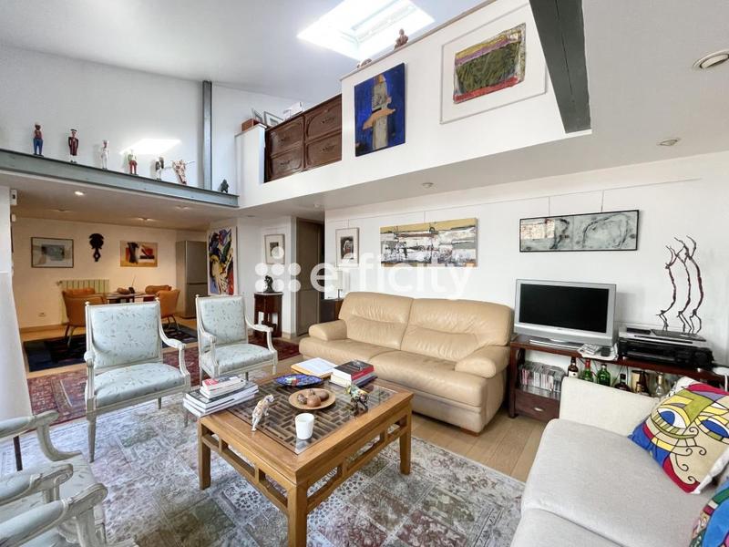 Appartement - 115 m² - 5 pièces