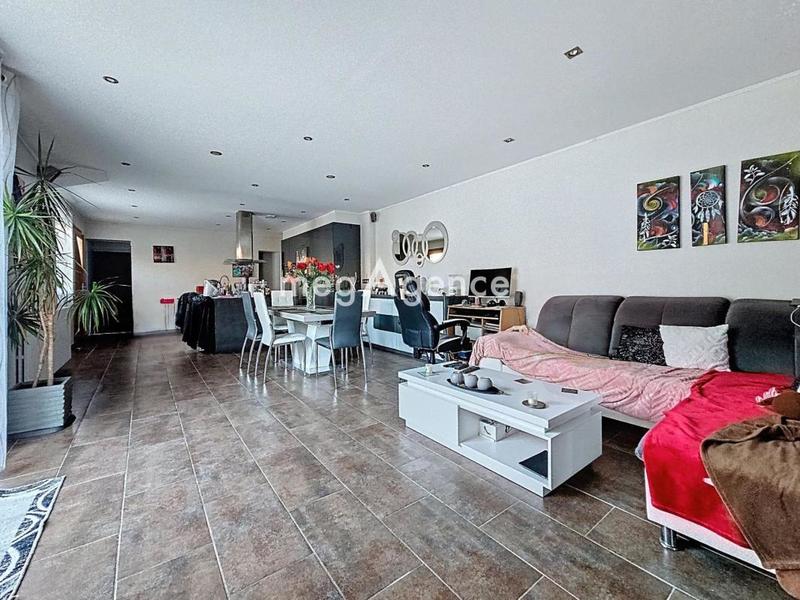 Maison - 84 m² - 4 pièces