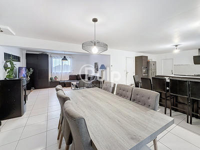 Pavillon - 123 m² - 7 pièces