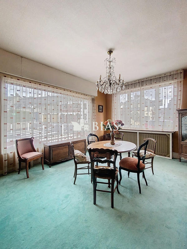 Maison ancienne - 166 m² - 7 pièces