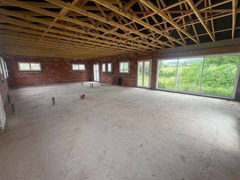 Maison - 104 m² - 1 pièce