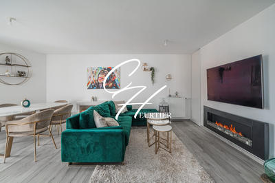 Appartement - 83 m² - 4 pièces