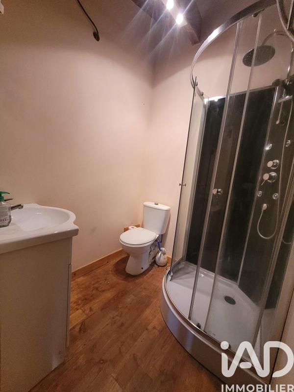 Maison - 330 m² - 12 pièces