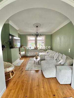 Maison - 177 m² - 6 pièces