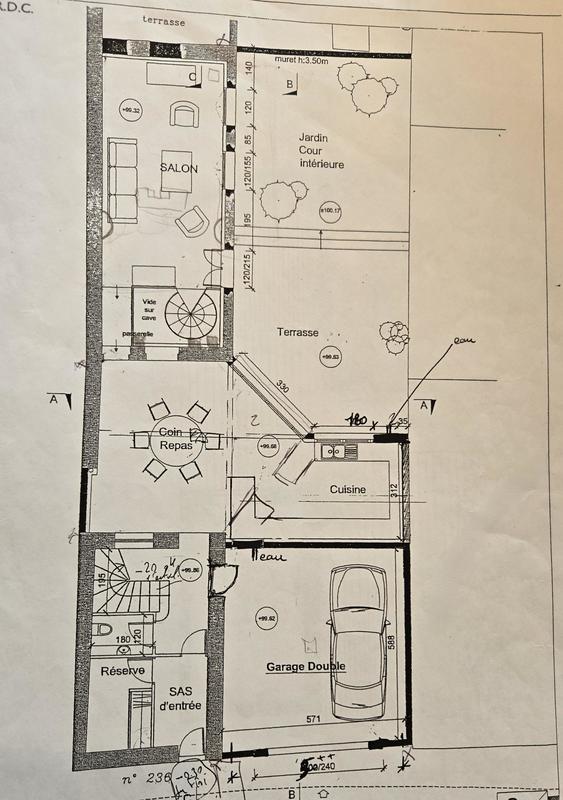 Maison - 215 m² - 7 pièces