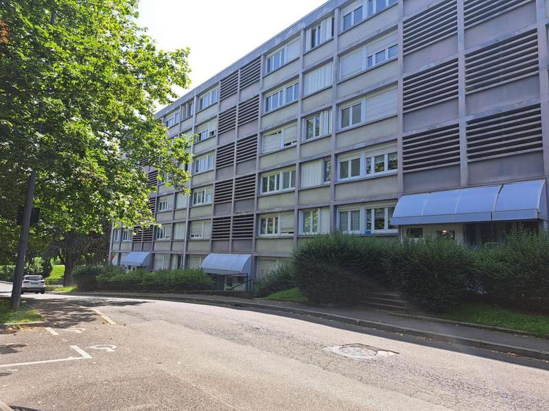 Appartement - 72 m² - 4 pièces