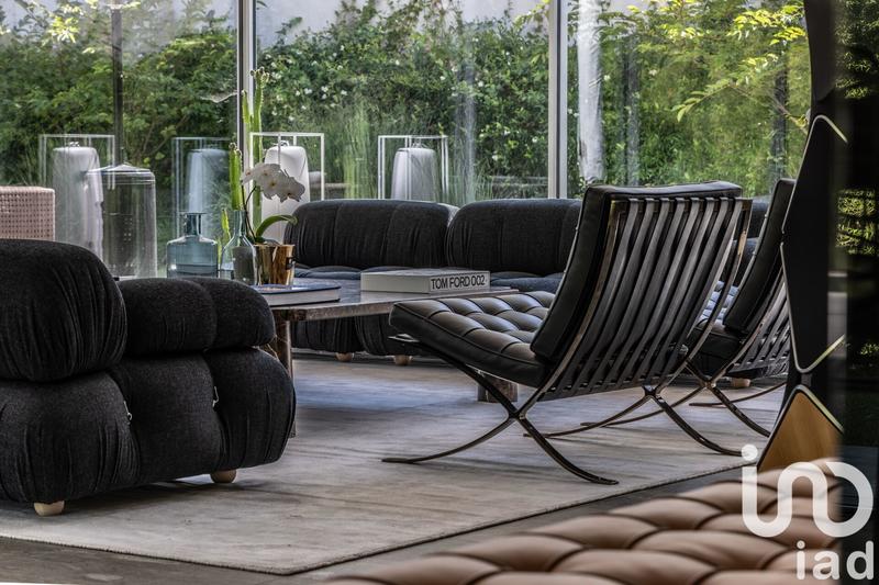 Maison de maîtres - 700 m² - 6 pièces