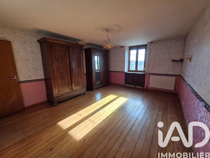 Maison de village - 201 m² - 7 pièces