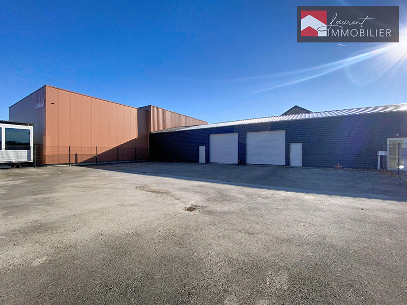 Local d'activité / Entrepôt - 106 m²