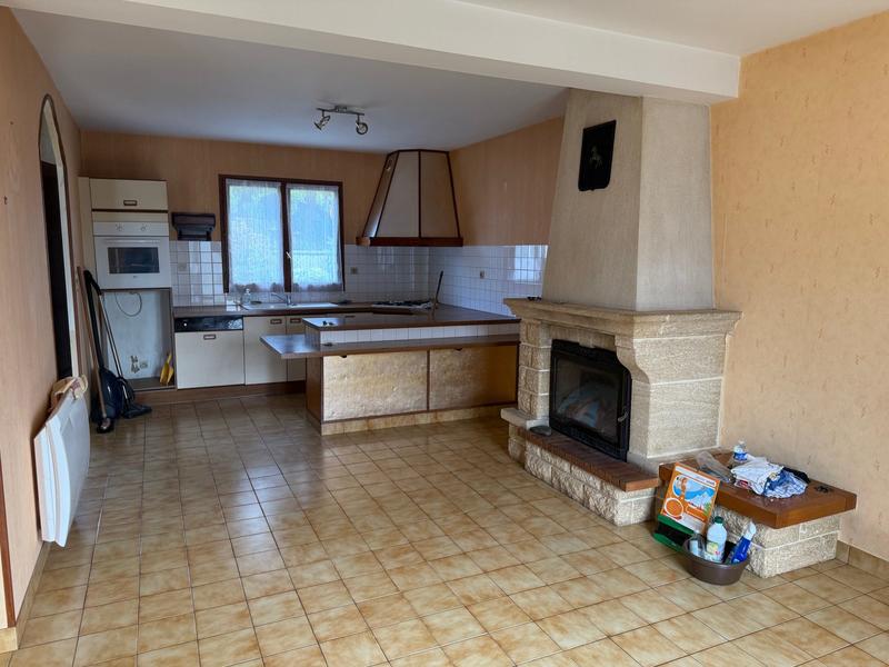 Maison - 101 m² - 6 pièces