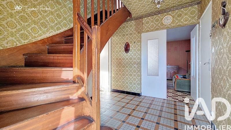 Maison - 98 m² - 4 pièces