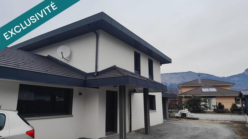 Maison - 165 m² - 6 pièces