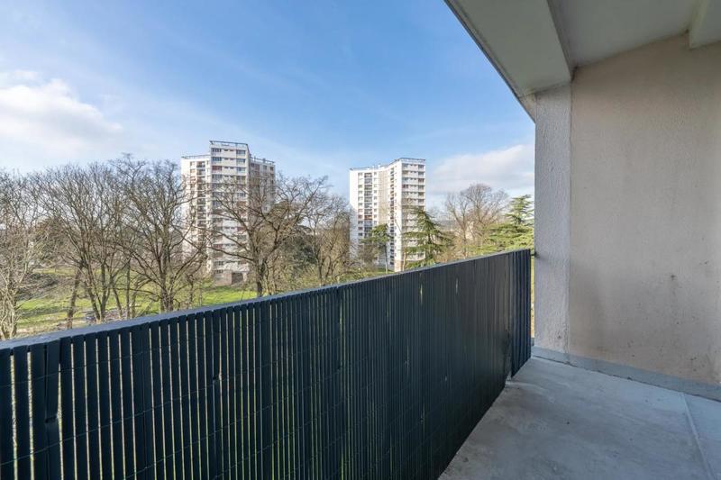 Appartement - 81 m² - 4 pièces