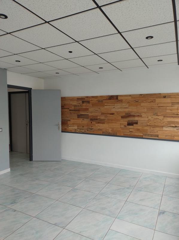 Bureau - 250 m² - 6 pièces