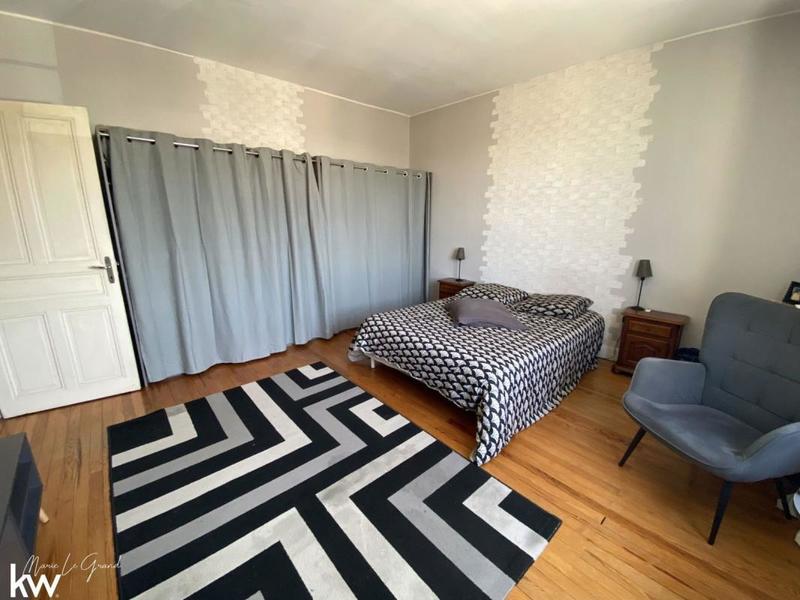 Maison bourgeoise - 203 m² - 7 pièces