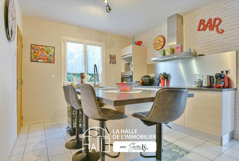 Pavillon - 140 m² - 6 pièces