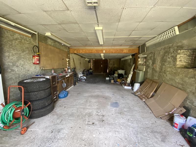 Maison - 200 m² - 6 pièces