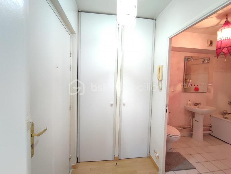 Studio - 31 m² - 1 pièce