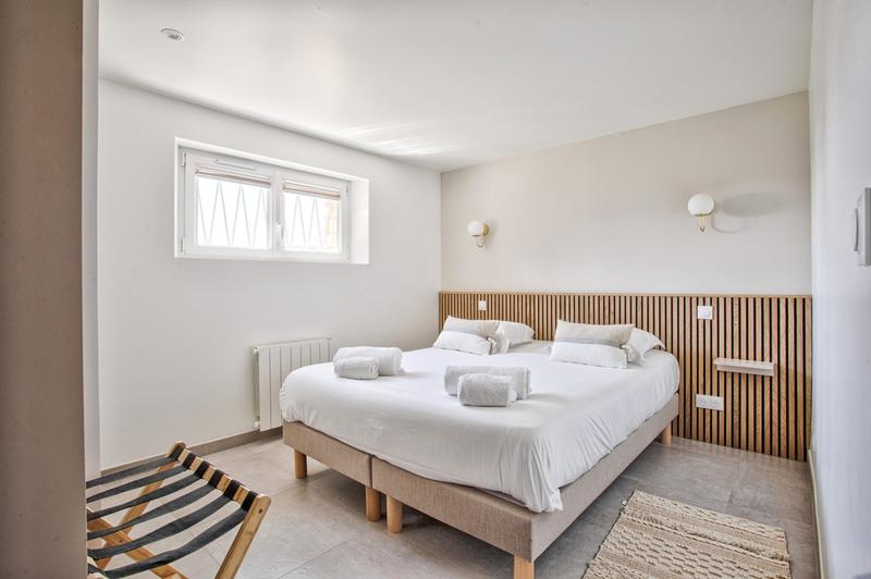 Maison - 176 m² - 7 pièces