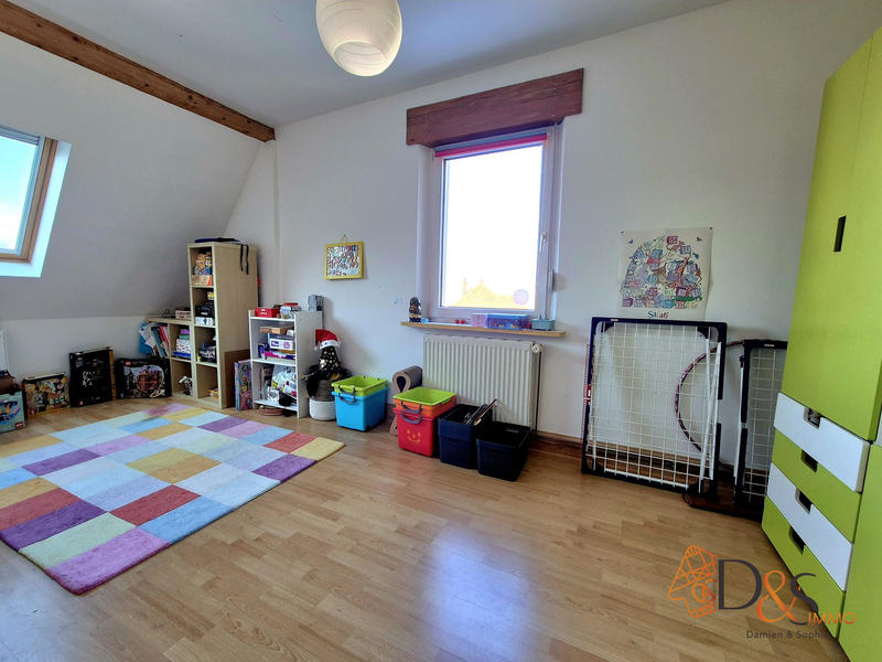 Maison - 105 m² - 6 pièces