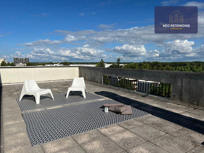 Appartement - 140 m² - 6 pièces