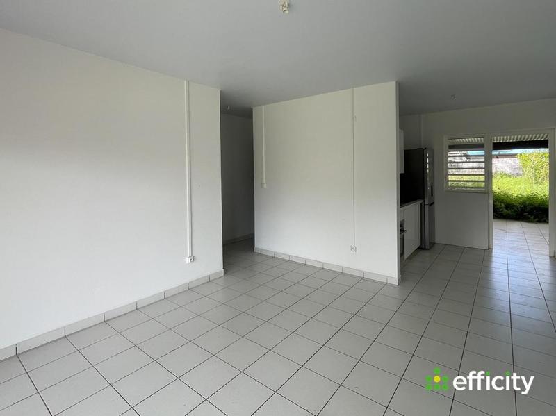 Maison - 65 m² - 5 pièces
