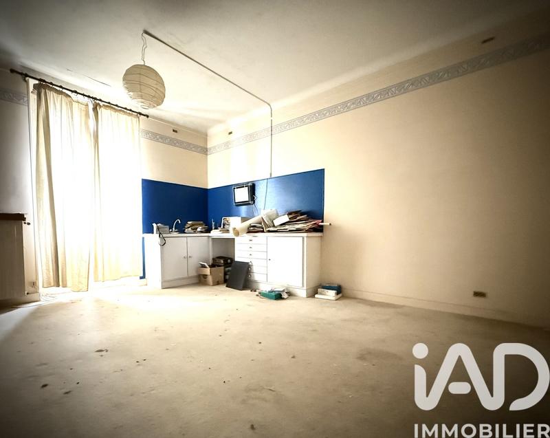 Maison - 337 m² - 11 pièces