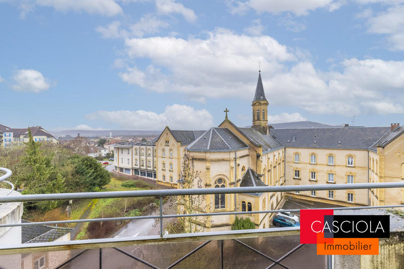 Appartement - 136 m² - 5 pièces